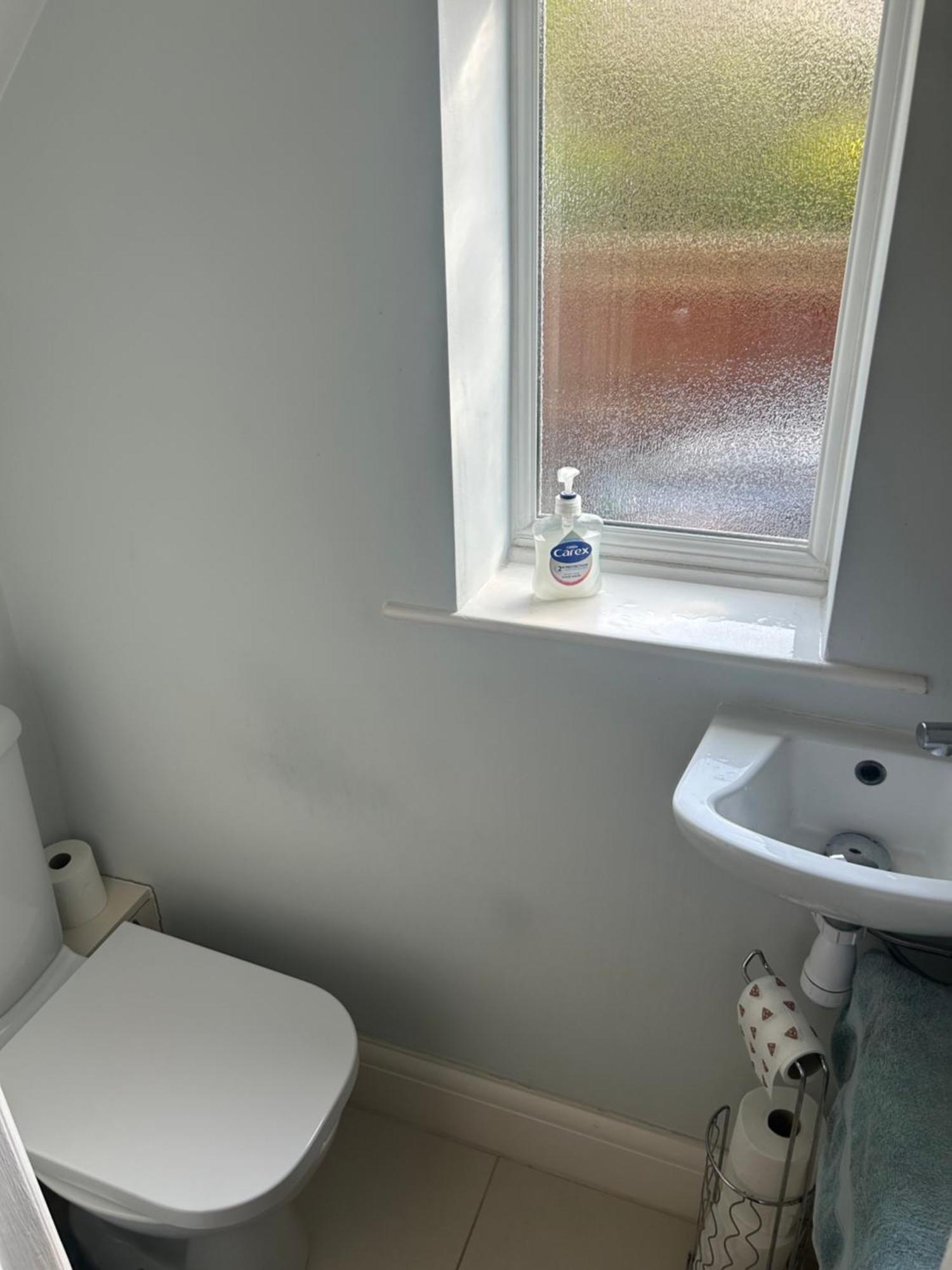 Lovely, Large Double Bedroom With Park View In Home Hazel Grove Exterior foto